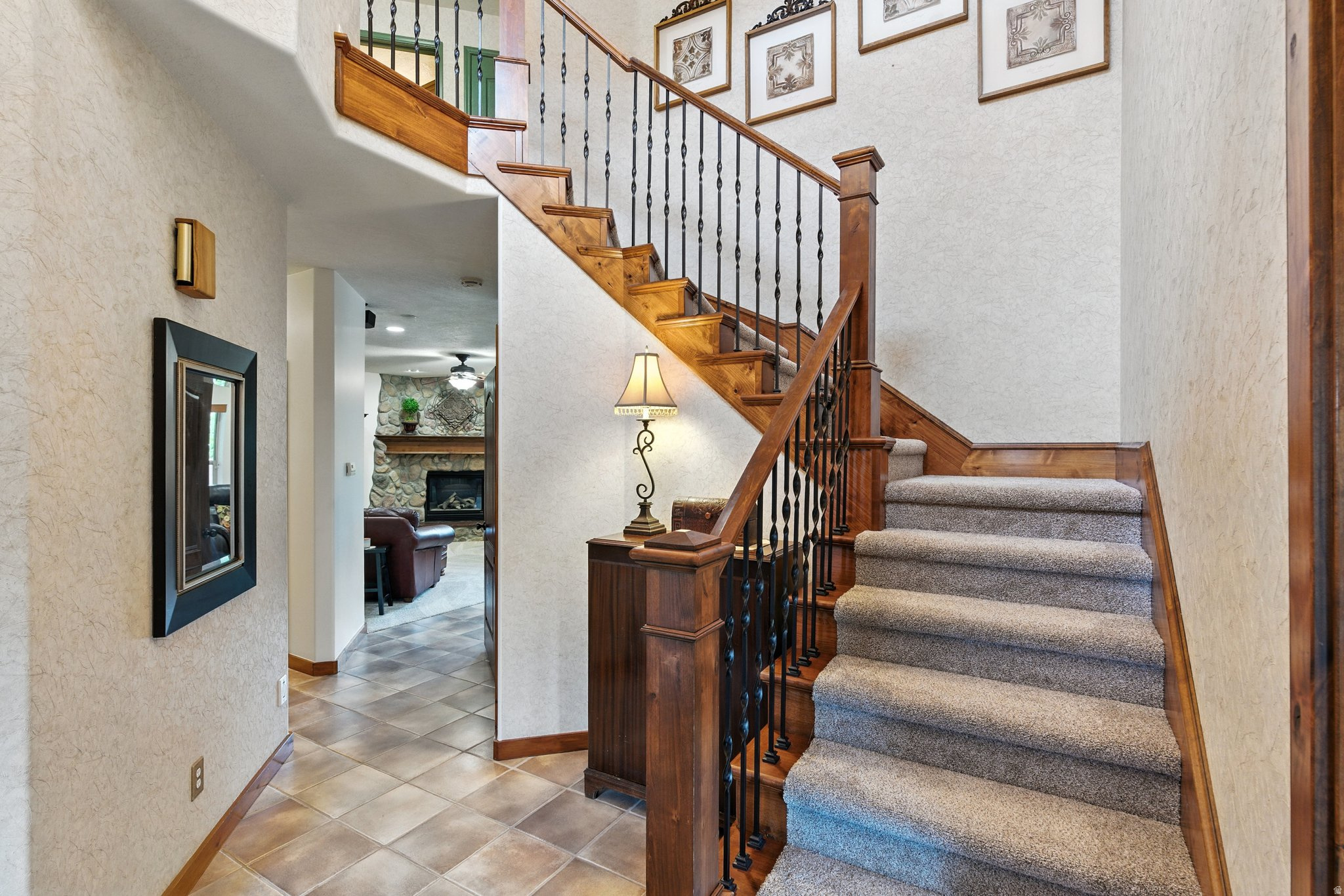 2407 E BENGAL BEND CV