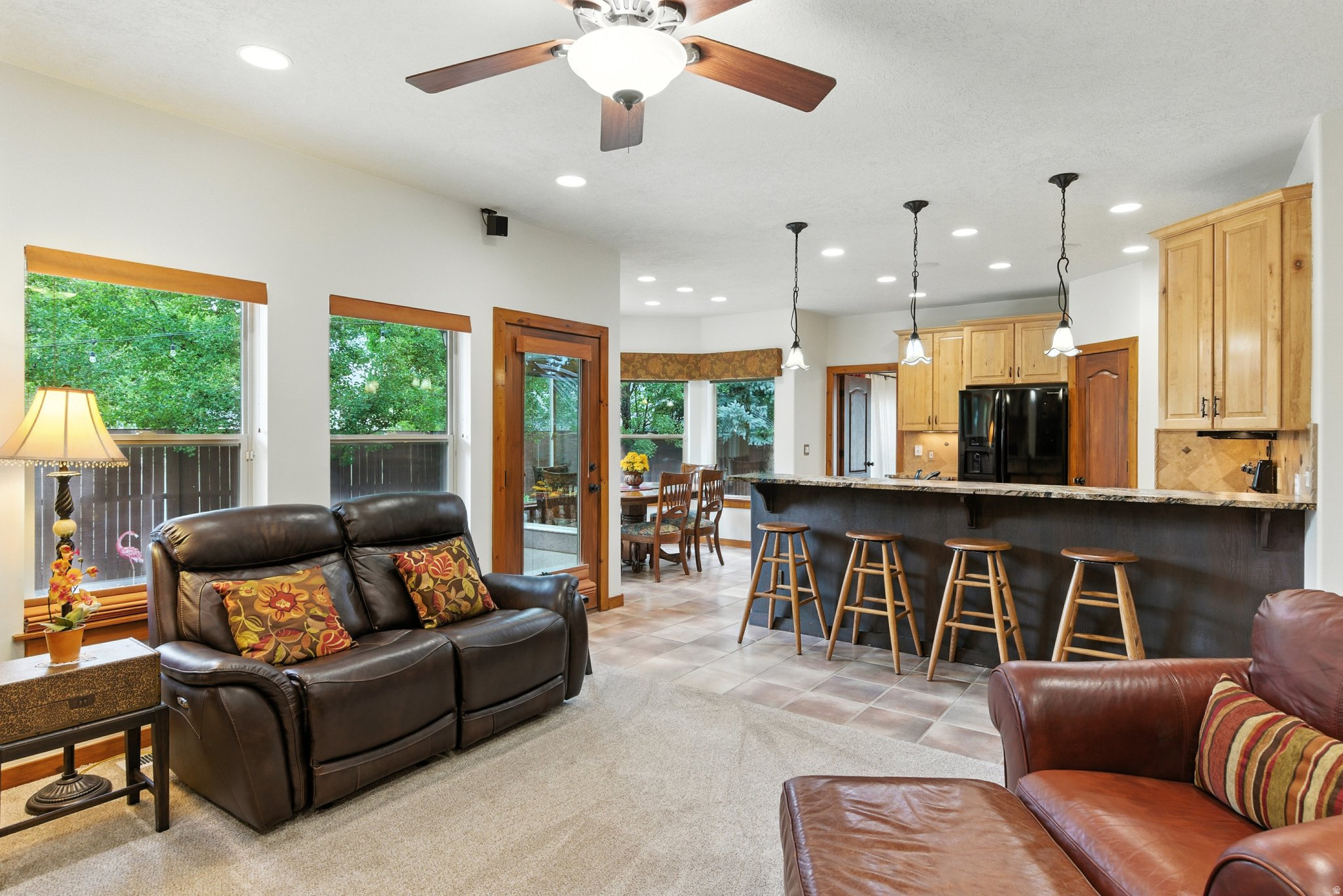 2407 E BENGAL BEND CV