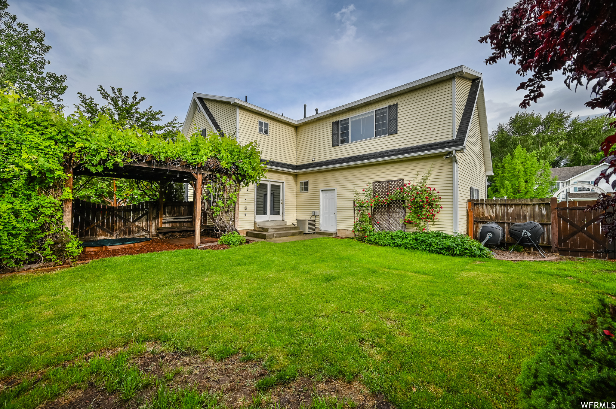 407 N 2150 W