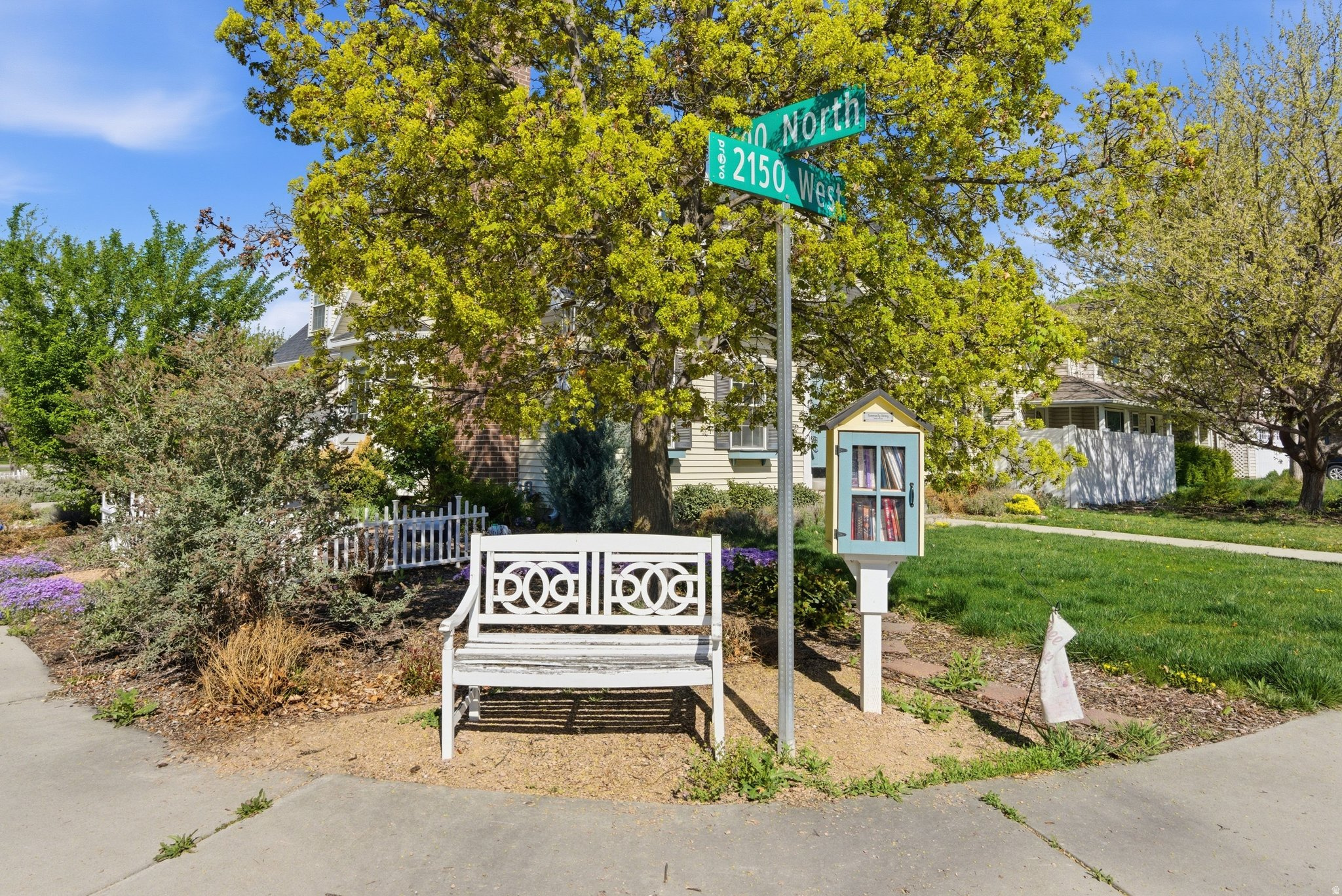 407 N 2150 W