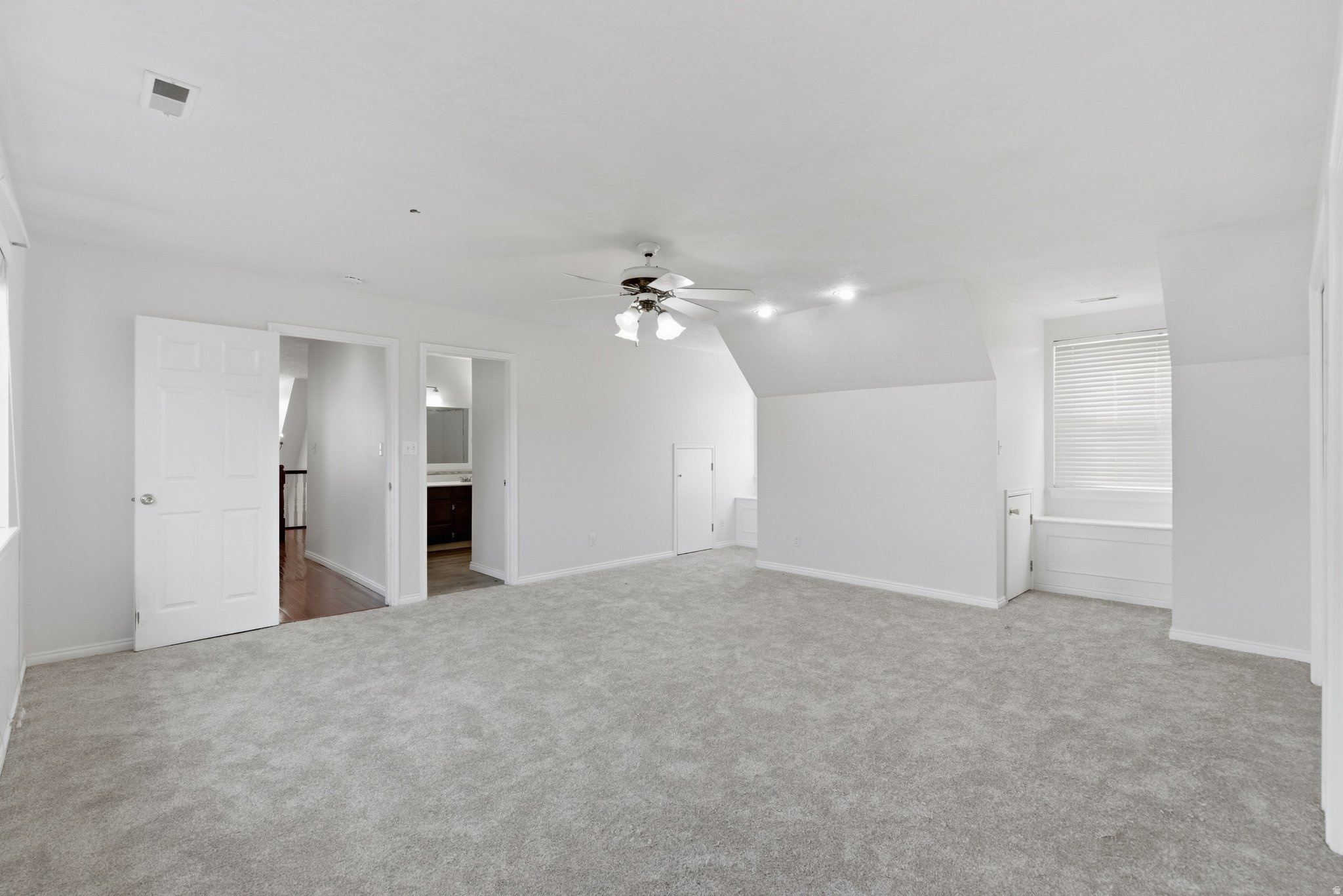 407 N 2150 W
