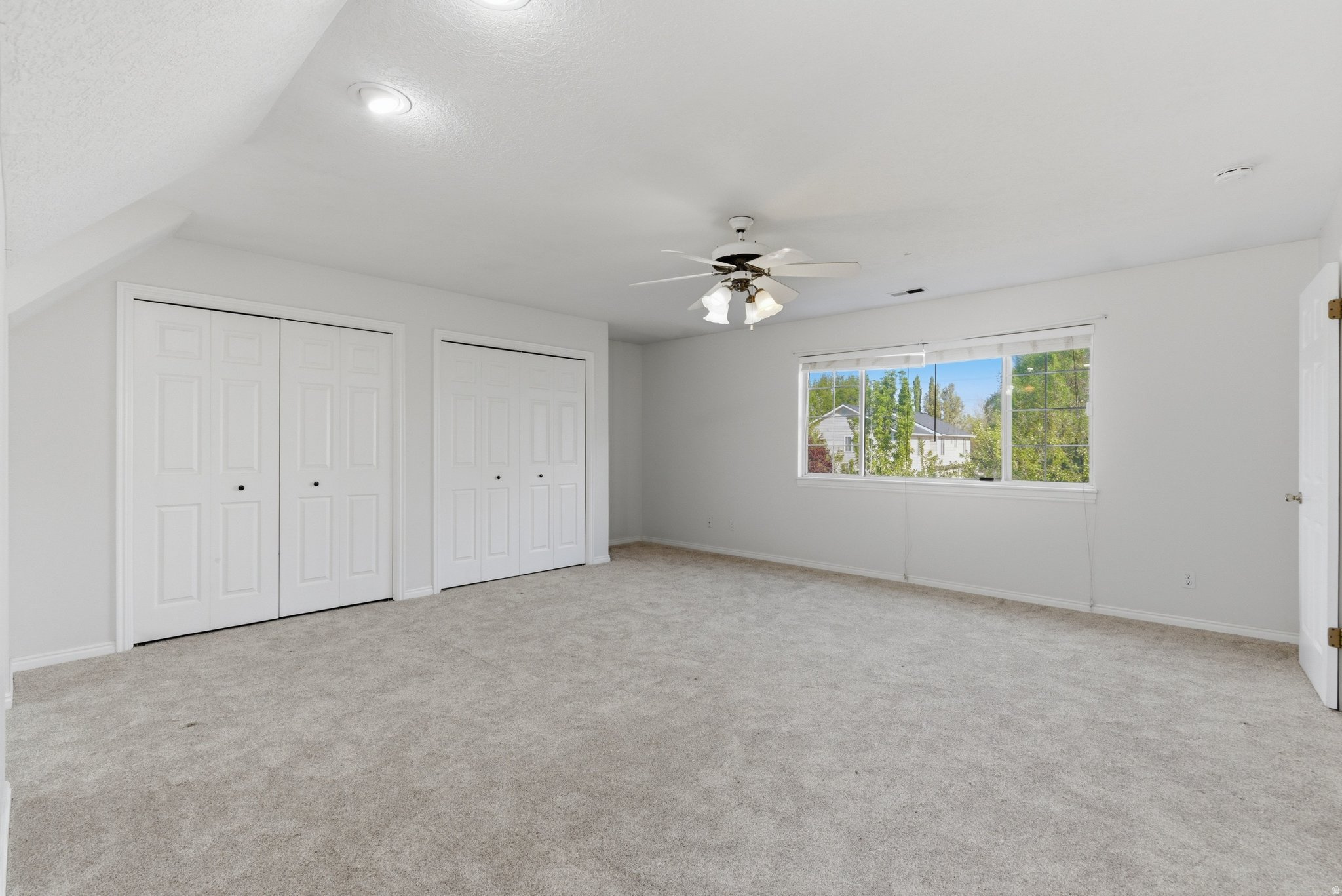 407 N 2150 W