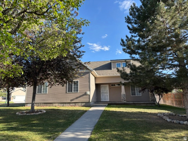 61 W 1570 N