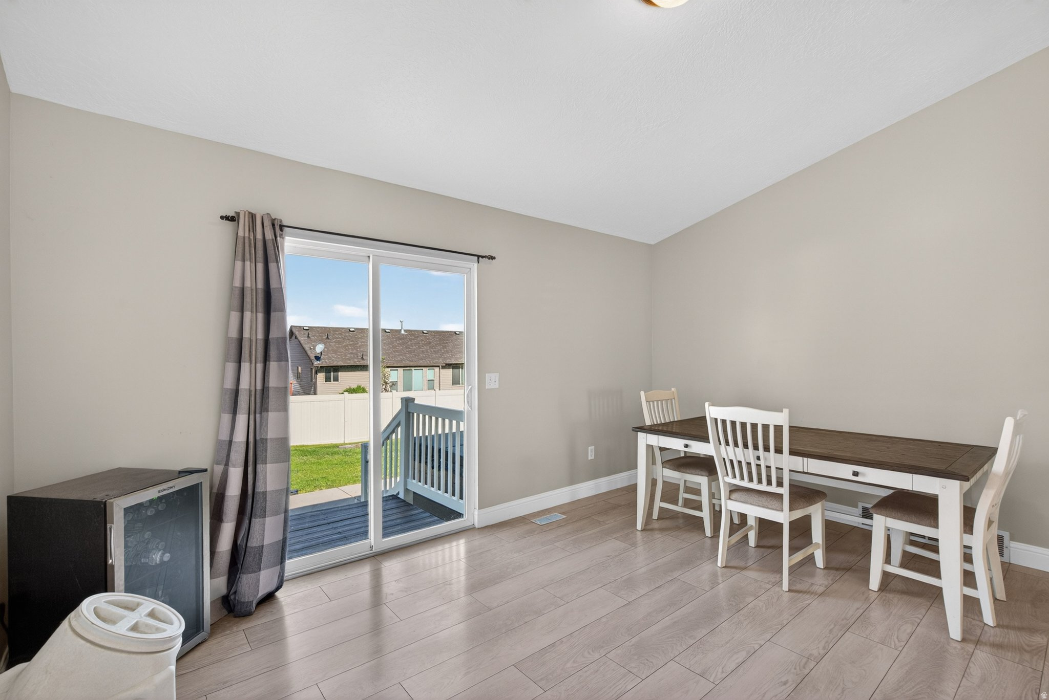 2151 N 130 W