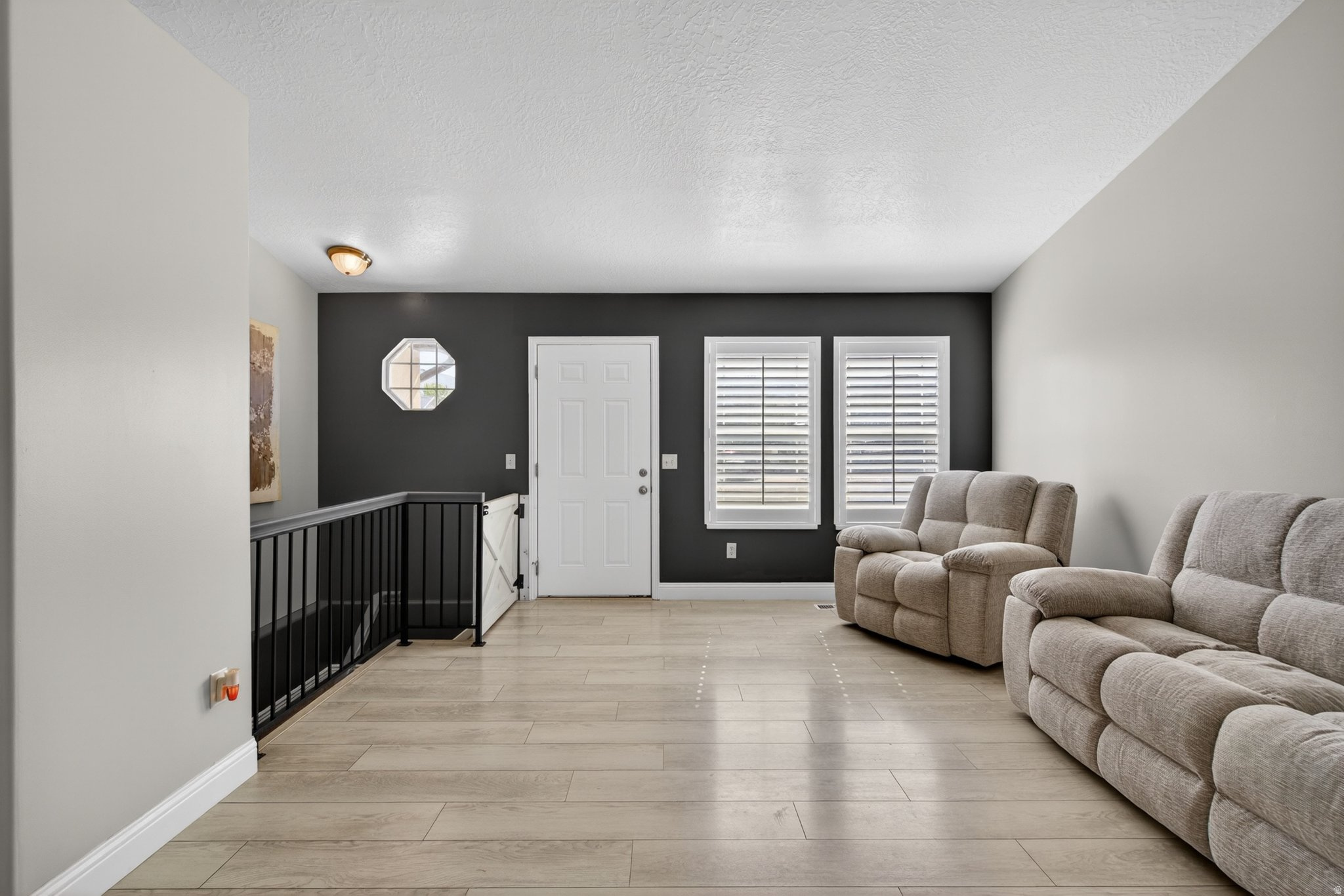 2151 N 130 W