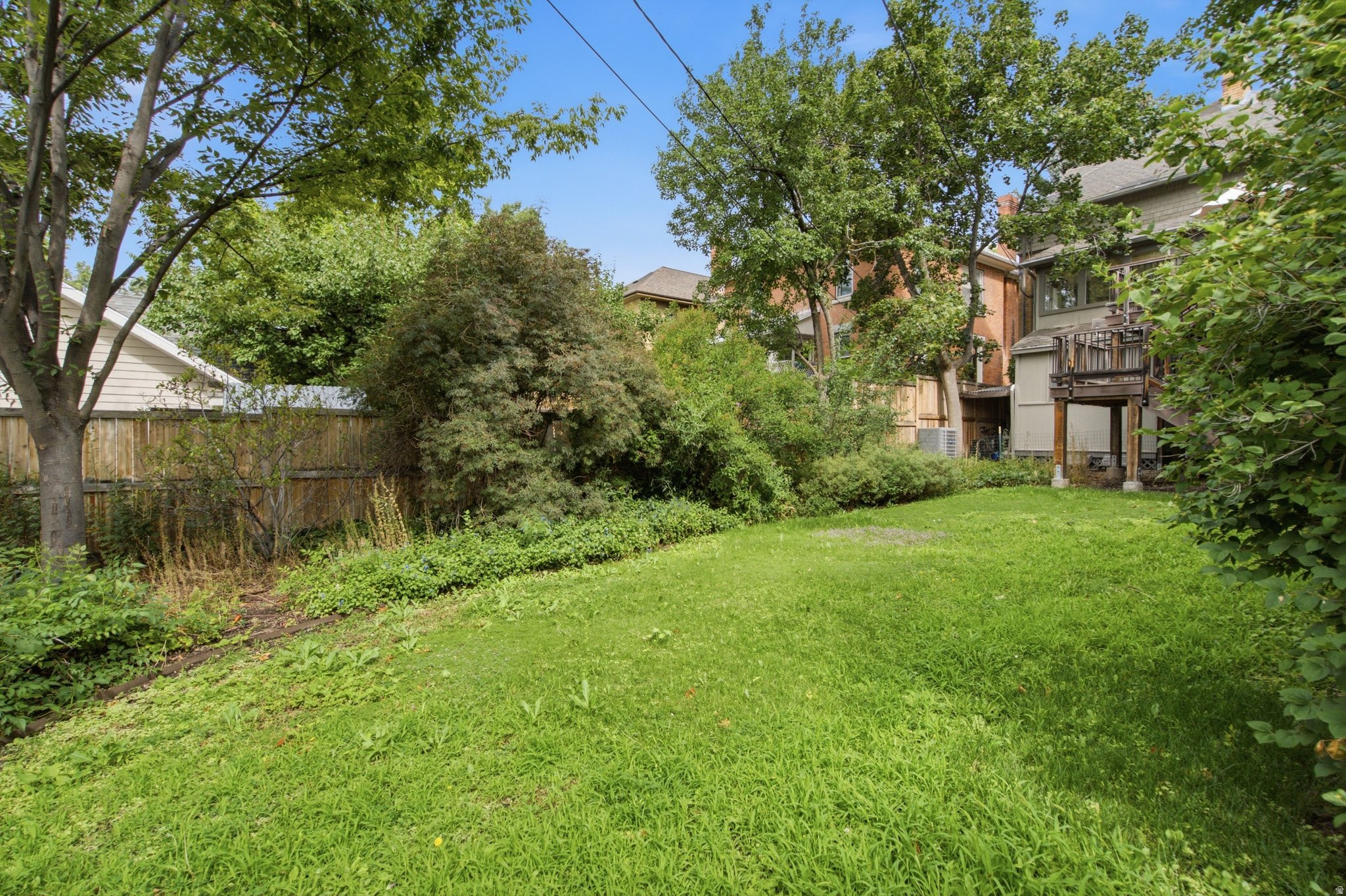 1068 E 3RD AVE