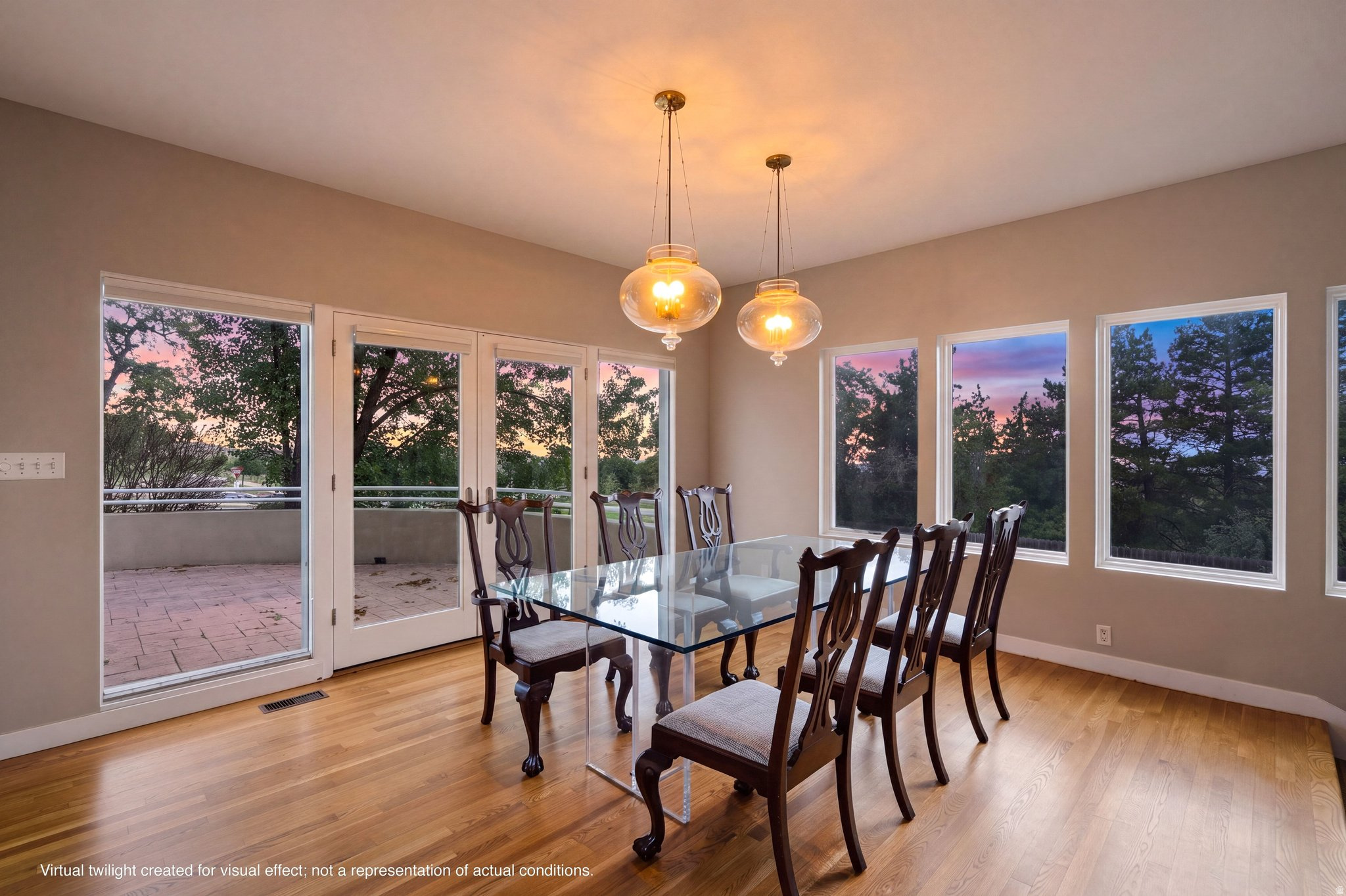 1704 E FORT DOUGLAS CIR