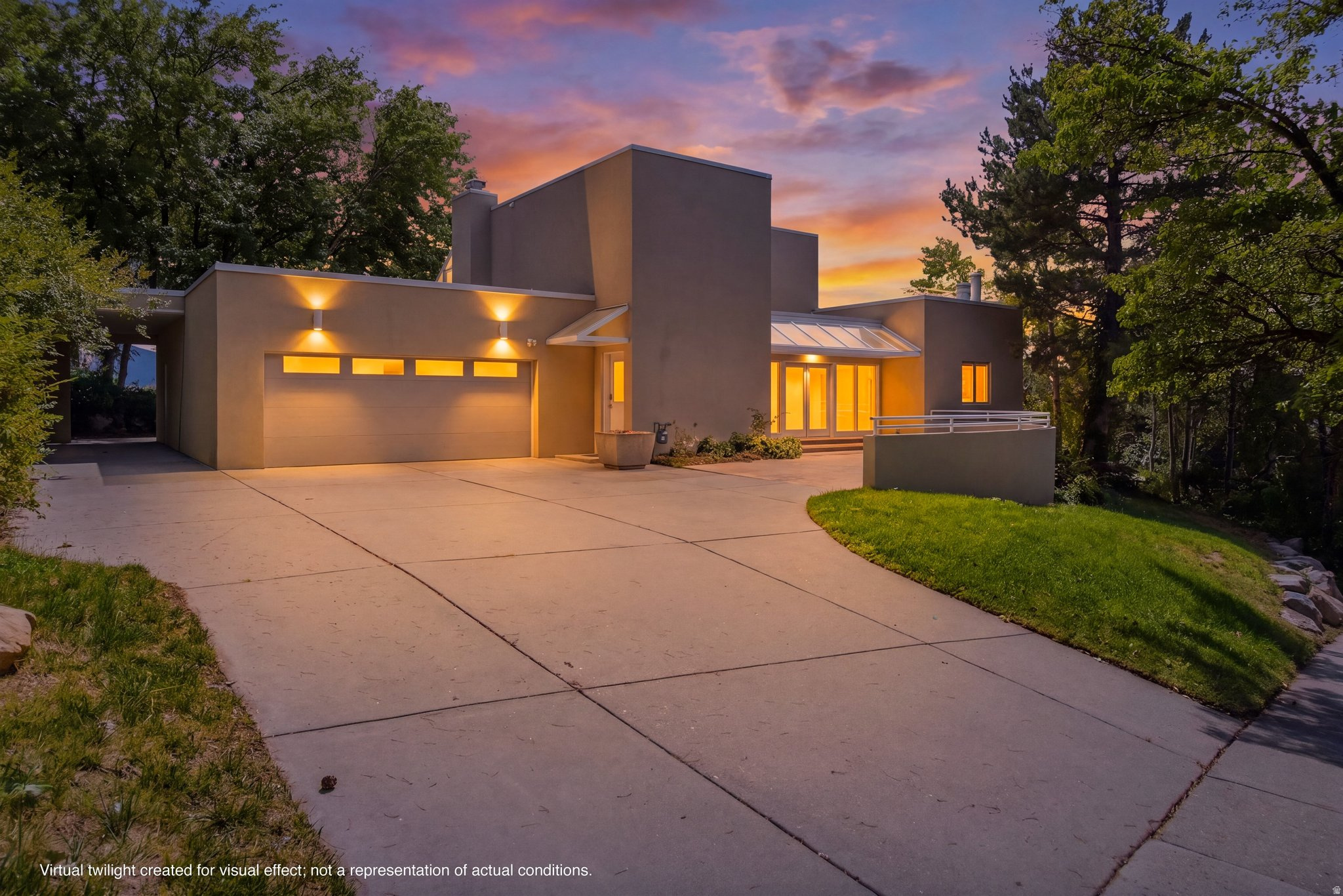 1704 E FORT DOUGLAS CIR