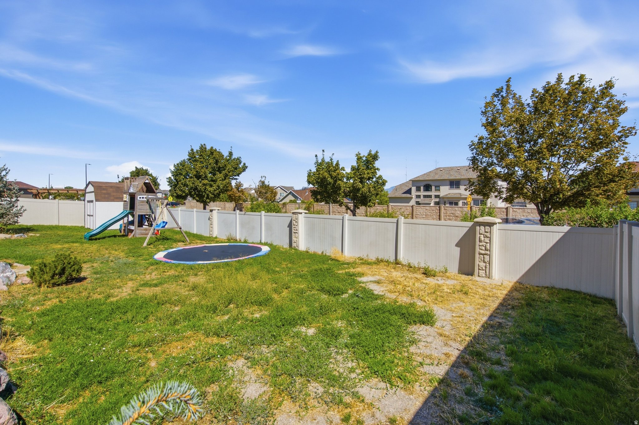 8249 S MAPLE FORK DR
