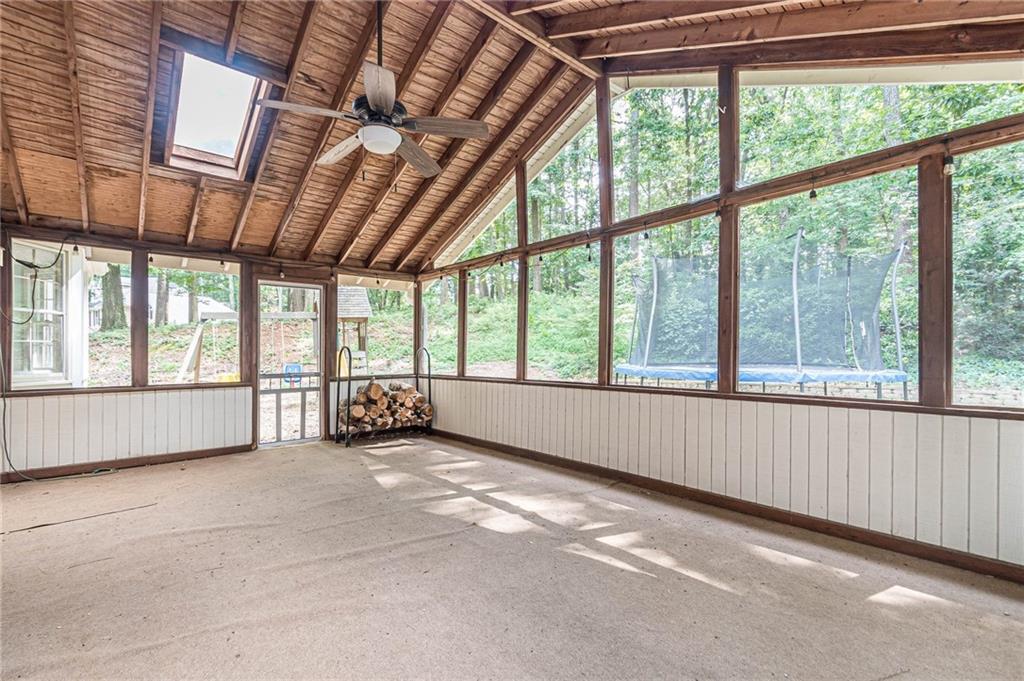 2068 Mountain Creek Road