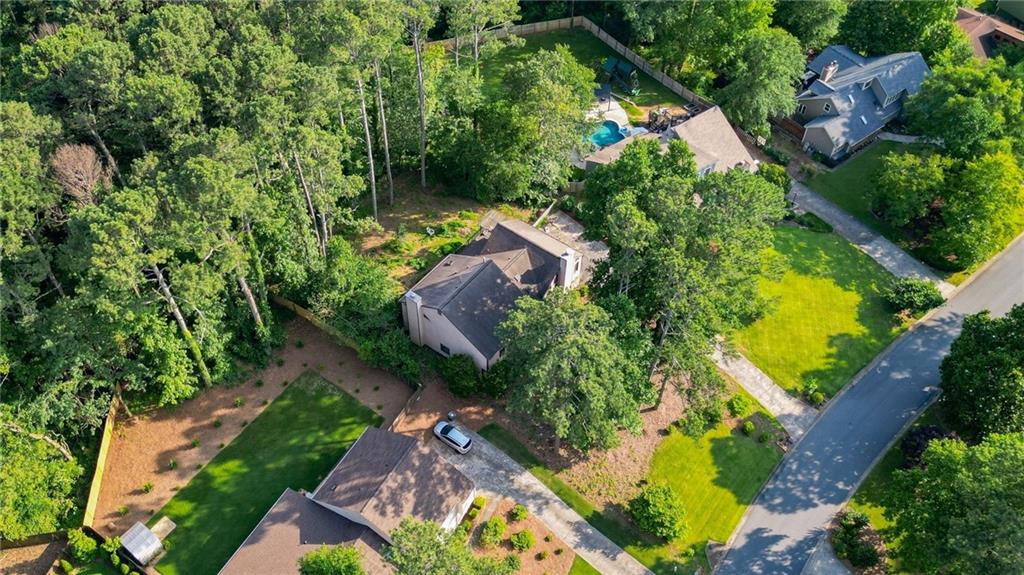 2688 Shadow Bluff Drive NE