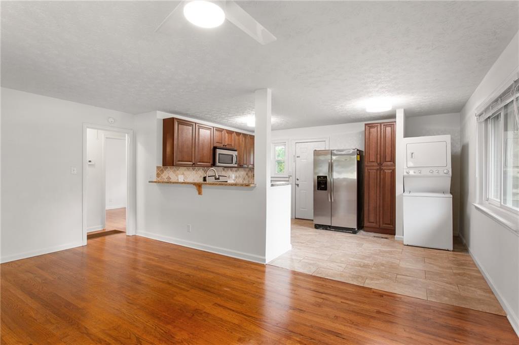 860 Frances Drive SE