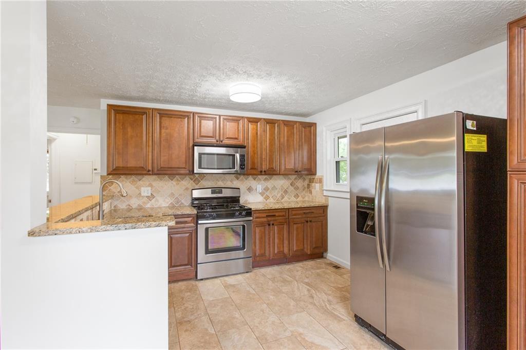 860 Frances Drive SE