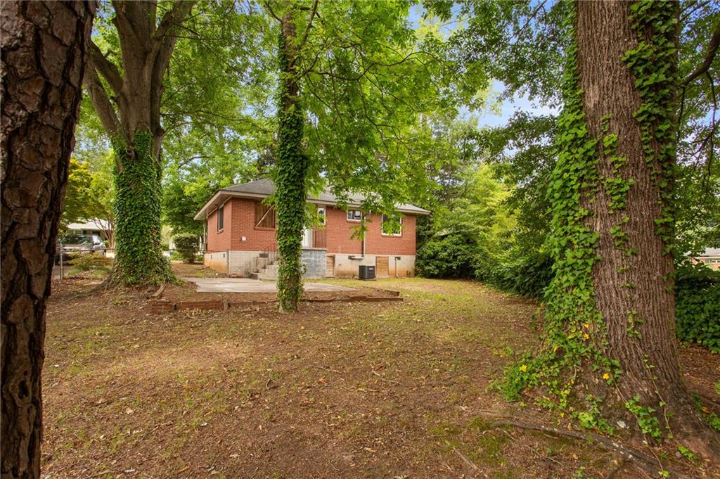 860 Frances Drive SE