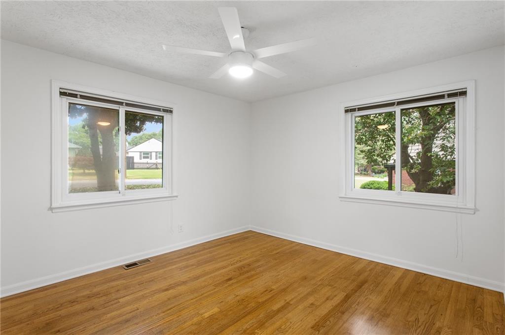 860 Frances Drive SE