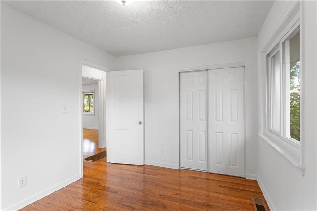 860 Frances Drive SE