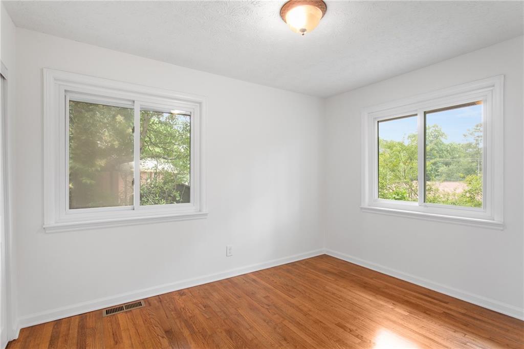 860 Frances Drive SE