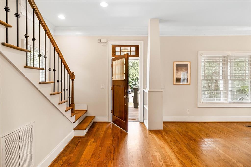 242 Haas Avenue SE