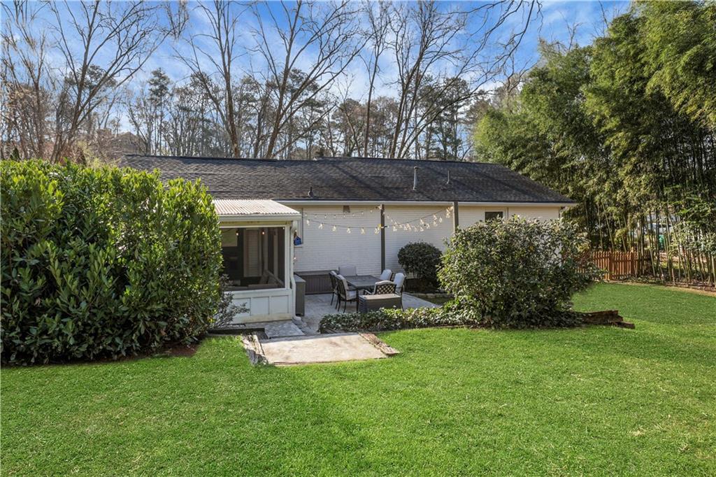 3096 Highland Drive SE