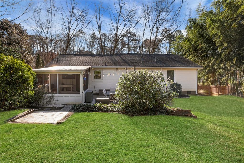 3096 Highland Drive SE