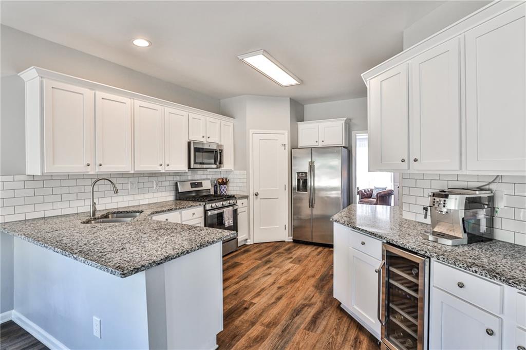 3910 Concord Walk Drive SE