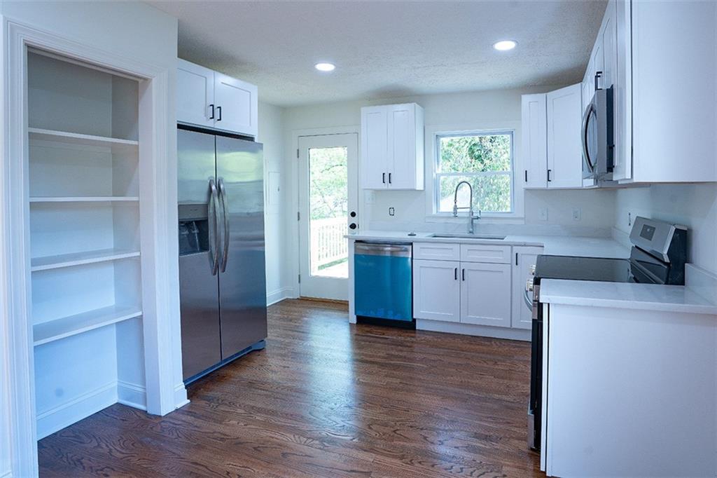 938 Church Street SE