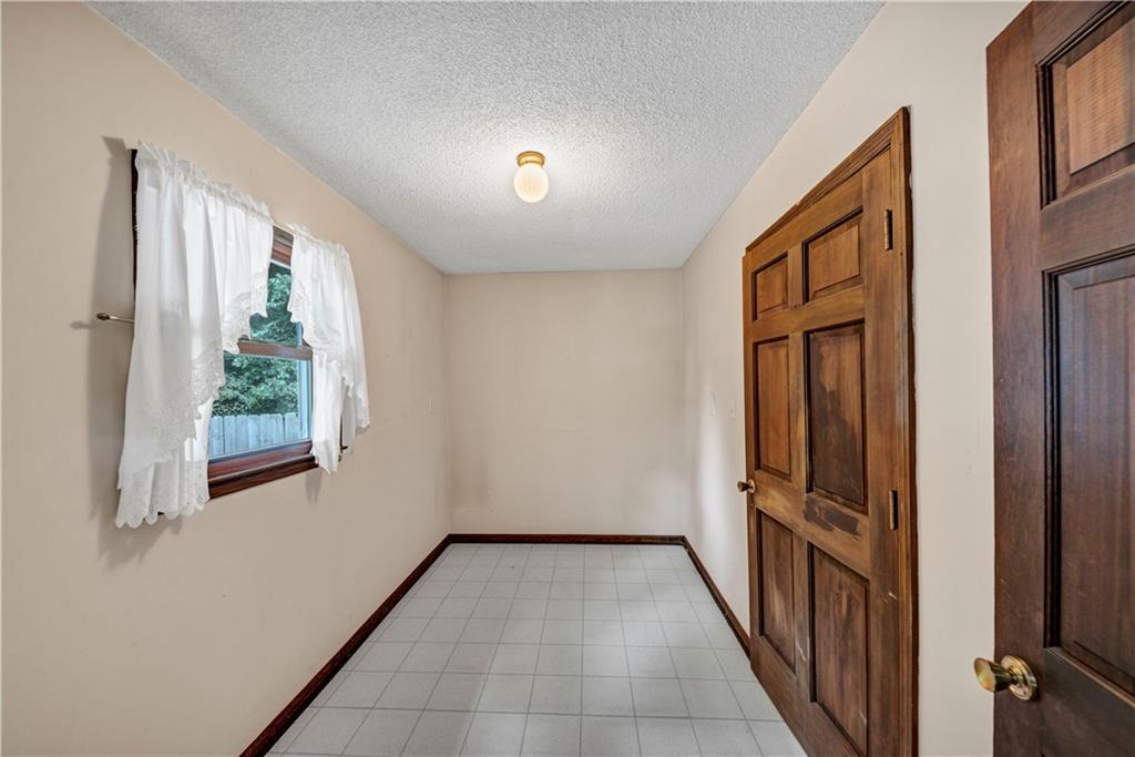 101 Early Parkway Drive SE