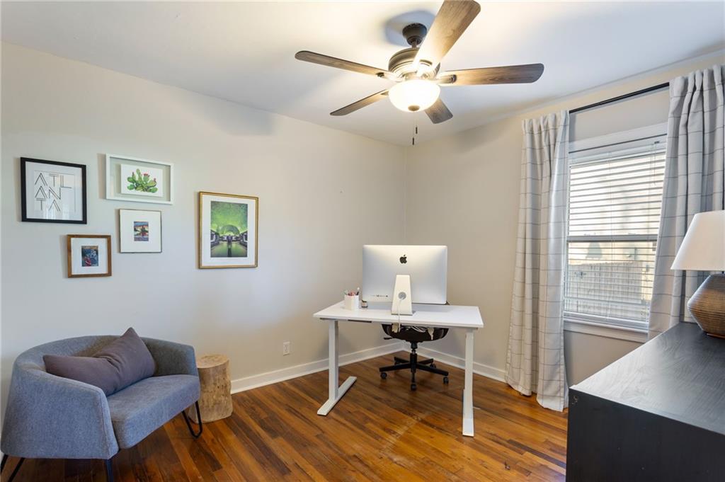 1060 McLinden Avenue SE