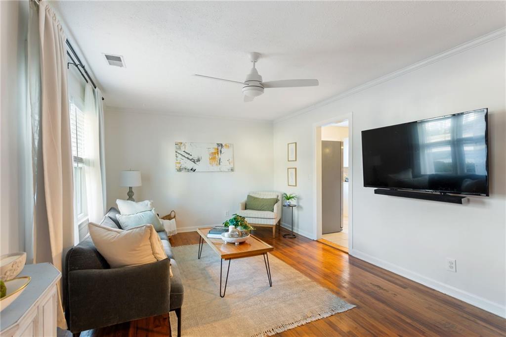 1060 McLinden Avenue SE