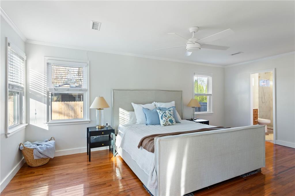 1060 McLinden Avenue SE