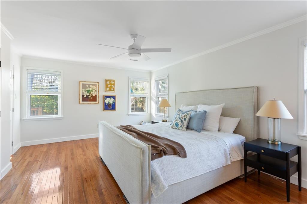 1060 McLinden Avenue SE