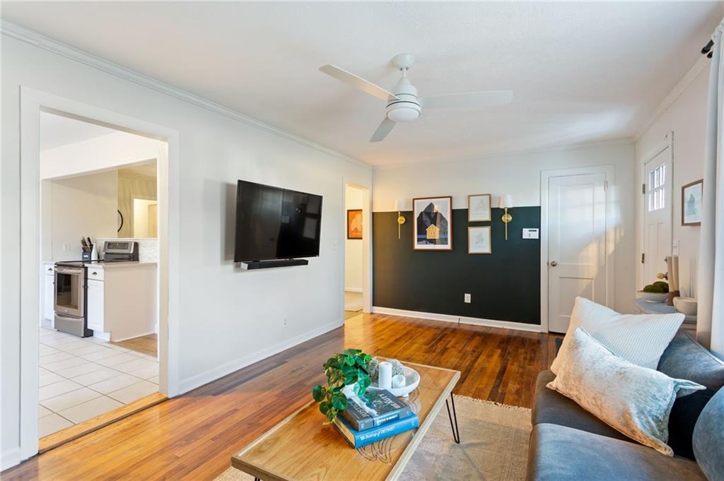 1060 McLinden Avenue SE