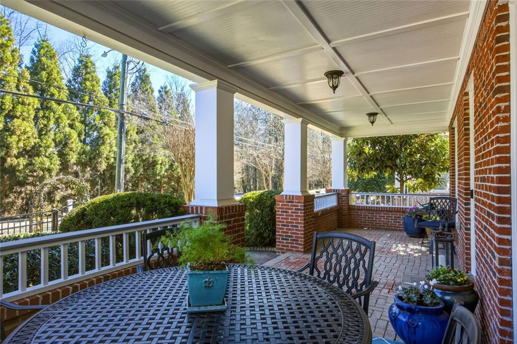 3208 King Springs Road SE