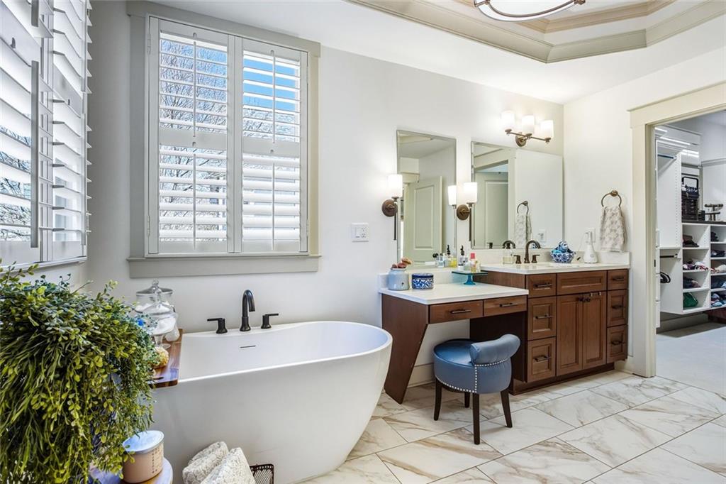 3208 King Springs Road SE