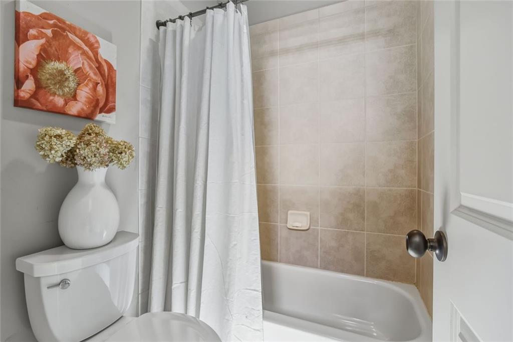 3208 King Springs Road SE