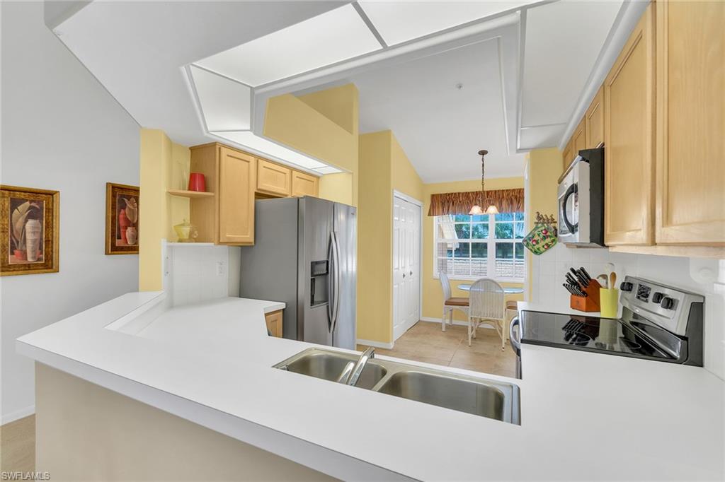 13601 Worthington WAY Unit: 1211