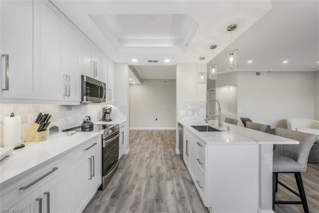 2885 Cypress Trace CIR Unit: 9-102