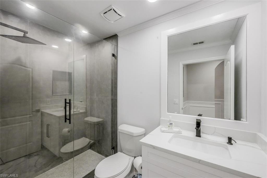 2885 Cypress Trace CIR Unit: 9-102