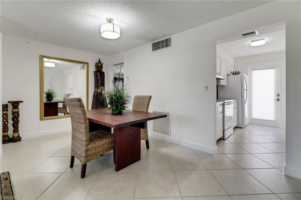 532 Broad AVE S Unit: 532