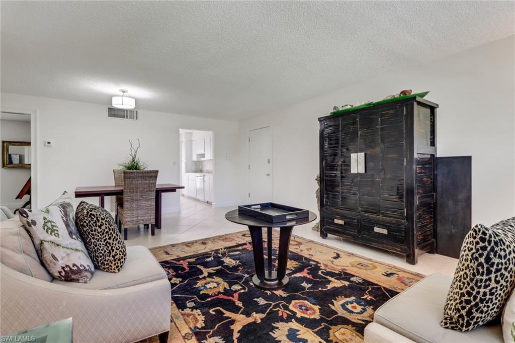 532 Broad AVE S Unit: 532