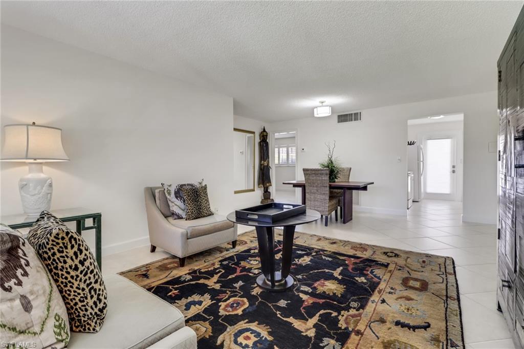 532 Broad AVE S Unit: 532