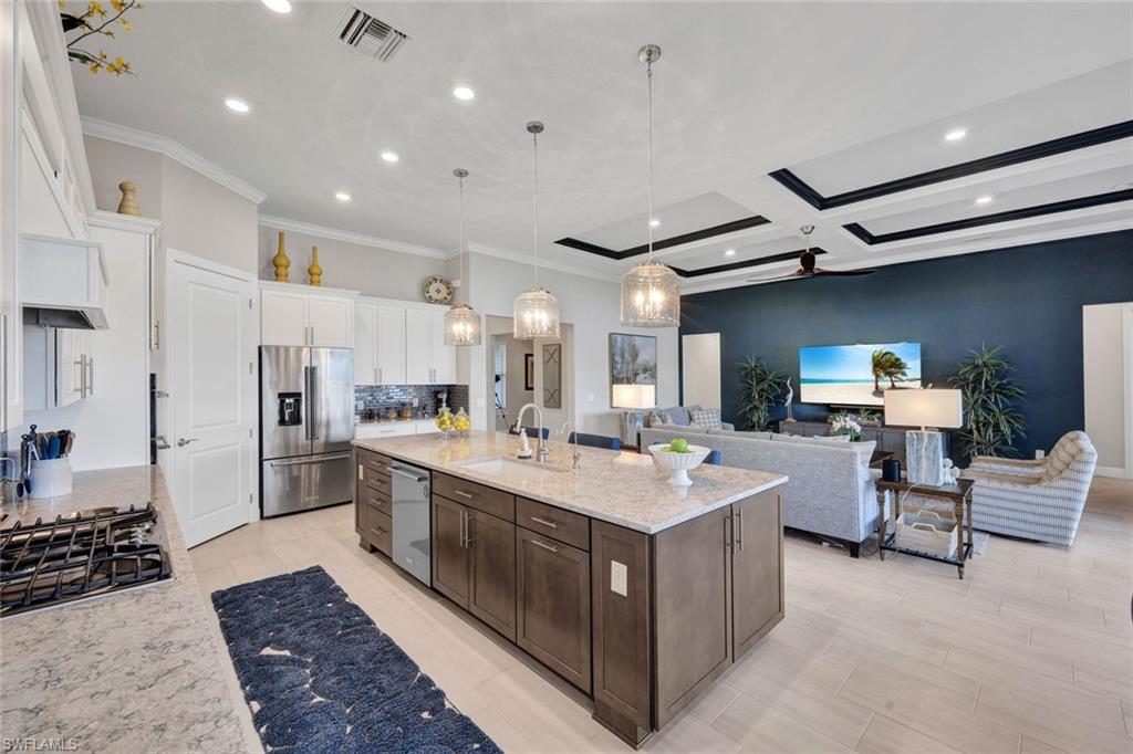 19184 Aqua Shore DR