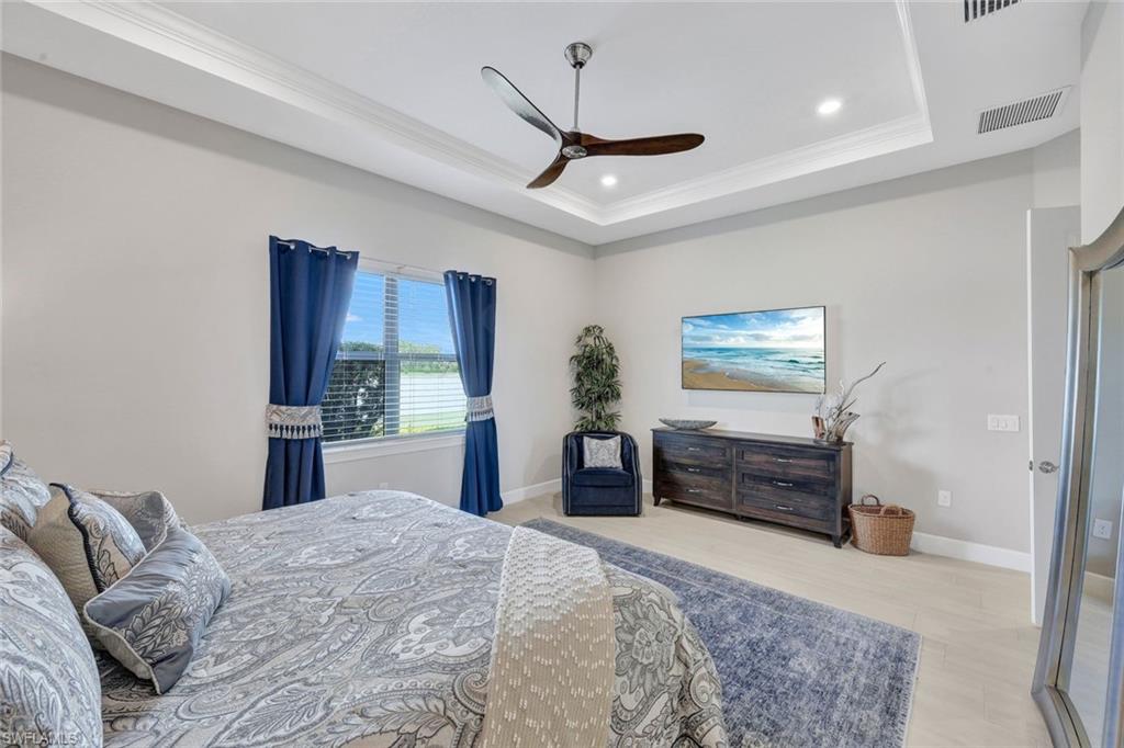 19184 Aqua Shore DR