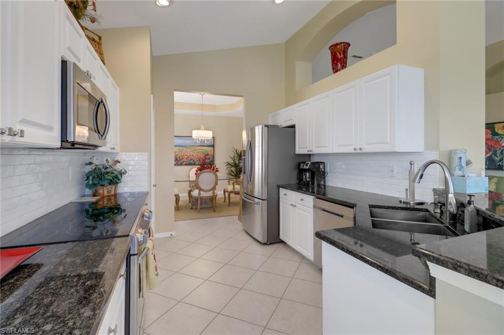 23161 Rosedale DR Unit: 202
