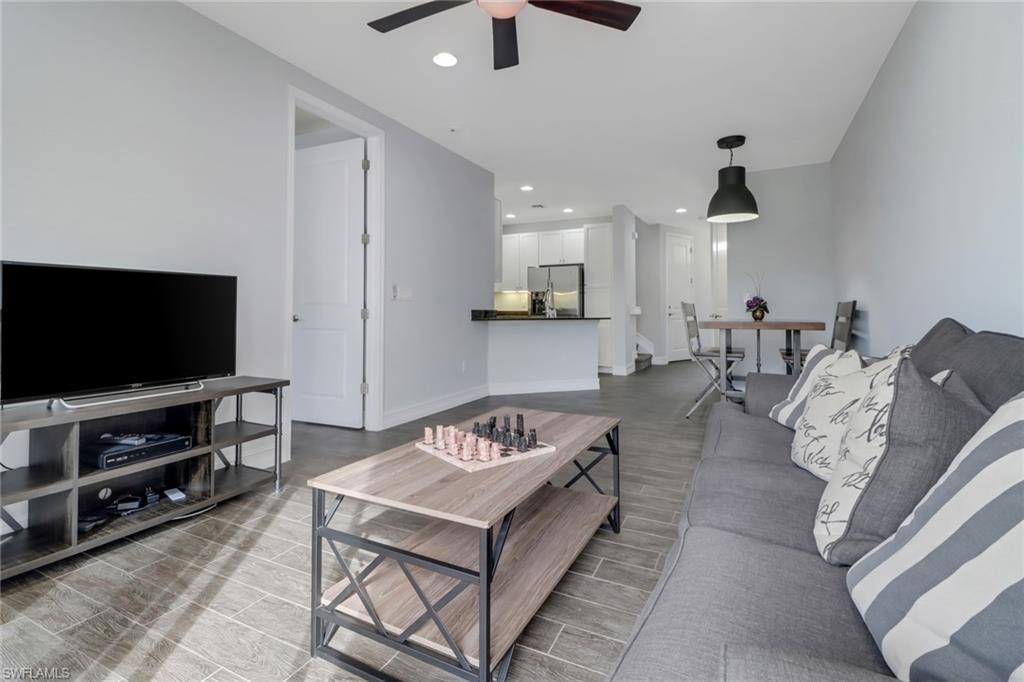 9463 Montebello WAY Unit: 105
