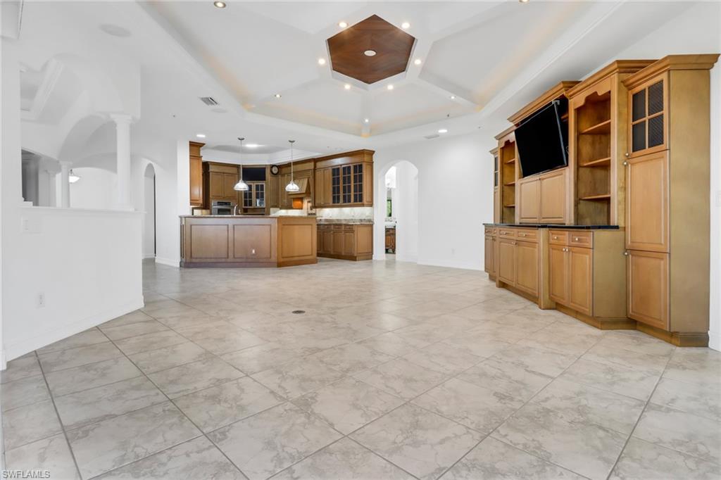 10830 Vivaldi CT Unit: 103