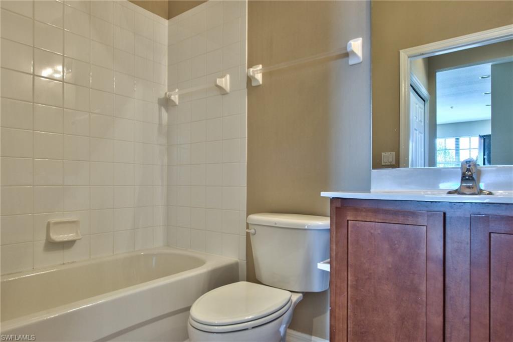 3773 Pino Vista WAY # 201