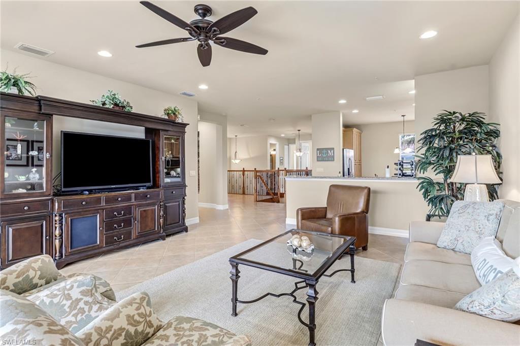 6552 Monterey PT # 203