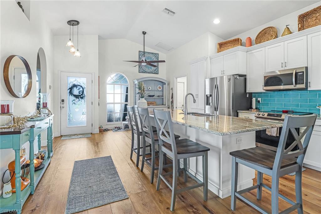 21587 Brixham Run LOOP