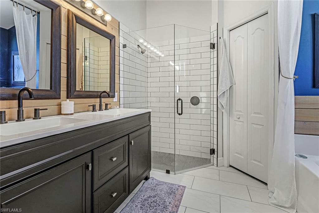 21587 Brixham Run LOOP